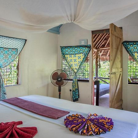 Stilts Diani Beach Exterior photo